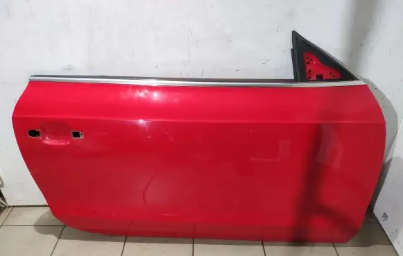 Door (2 Door Coupe)