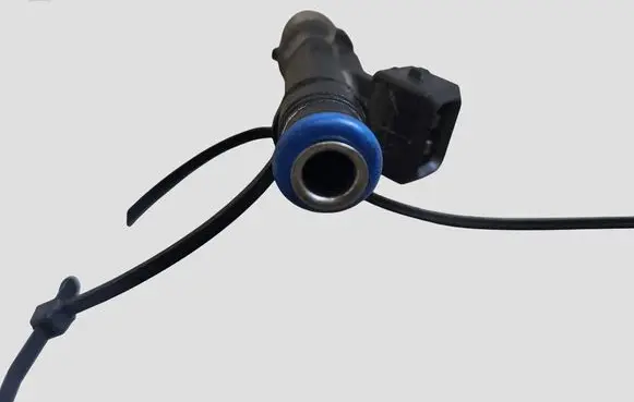 Opel Zafira C Fuel injector 0280158205