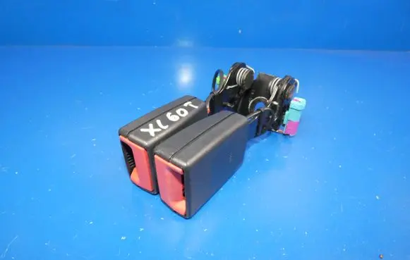Volvo XC60 Rear seatbelt buckle 