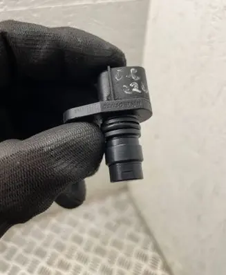 Opel Combo C Crankshaft position sensor 8973216200