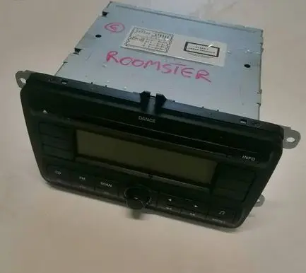 Skoda Roomster (5J) Radio/GPS head unit trim TZT0135757 5J0035161 SKZ7Z3G0135757