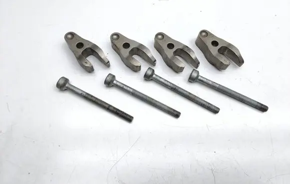 Mercedes-Benz E C207 W207 Fuel Injector clamp holder 