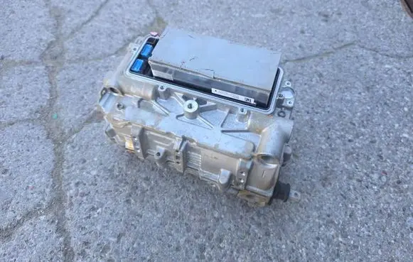 Mercedes-Benz S W222 Battery charger (optional) A6519002003 A2229063002