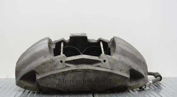 Mercedes-Benz GLC X253 C253 Front brake caliper