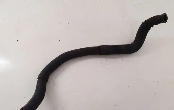 Nissan X-Trail T31 Engine coolant pipe/hose