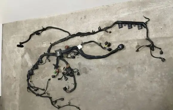 Engine installation wiring loom