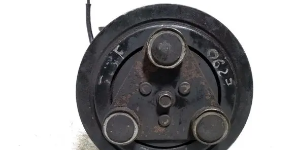 Mazda 323 F Air conditioning (A/C) compressor (pump) J1004690