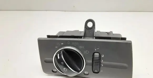Mercedes-Benz E W211 Light switch 2115450304