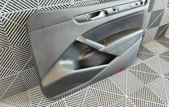 Volkswagen PASSAT B8 USA Front door card panel trim 561867012 62561916321