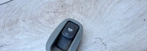 Renault Scenic I Electric window control switch 7700836267