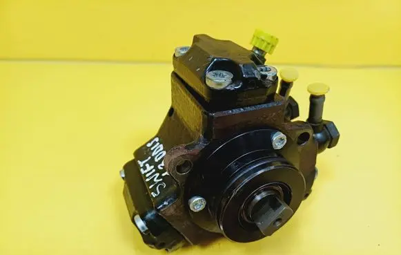 Suzuki Swift I Fuel injection high pressure pump 55207713 0445010138