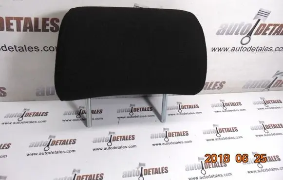 Toyota Avensis T250 Rear seat headrest 