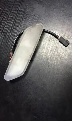 BMW 7 E32 Rear seat light 13744161