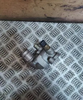 Thermostat/thermostat housing