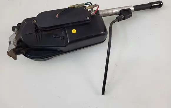 Mercedes-Benz Vito Viano W638 Radio antenna 