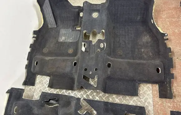 BMW X1 F48 F49 Interior carpet 7451440 7463984
