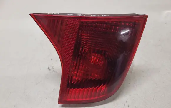 Audi A4 S4 B7 8E 8H Tailgate rear/tail lights 8E5945093 96503801