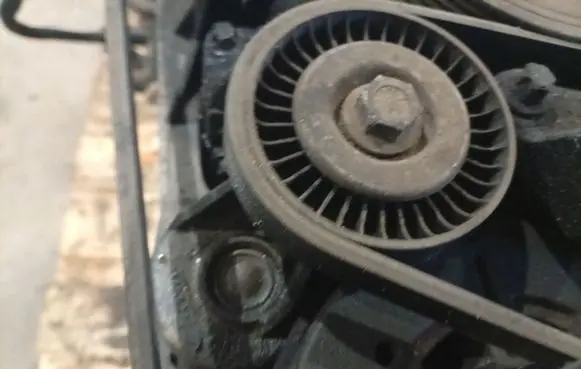 Mercedes-Benz A W168 Generator/alternator belt tensioner