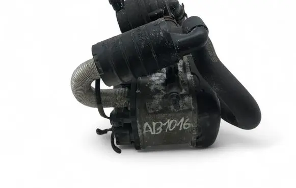 Volkswagen Tiguan Auxiliary pre-heater (Webasto) 5QF815005N