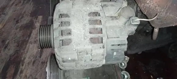Citroen C3 Generator/alternator 9649611780