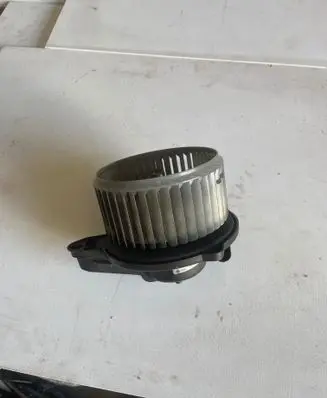 Audi A6 Allroad C5 Heater fan/blower 4B1820021B 0130111202 MF0160700362