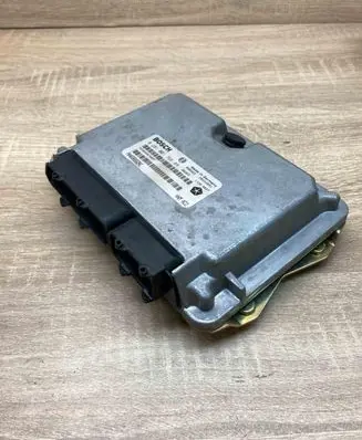 Chrysler Voyager Engine control unit/module ECU 04686662AC 0281001768