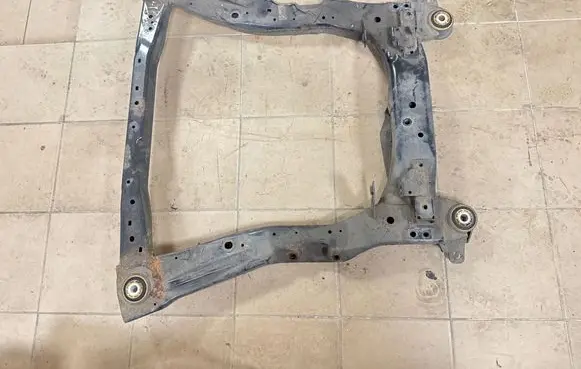 Opel Insignia B Front subframe
