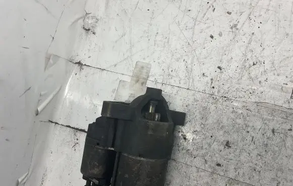 Renault Trafic II (X83) Starter motor