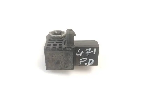 Peugeot 308 Airbag deployment crash/impact sensor 626527400 14057MEC0370I 9800395680