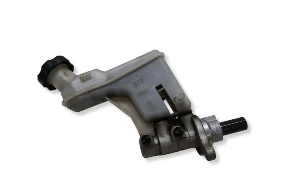 Hyundai ix35 Master brake cylinder 