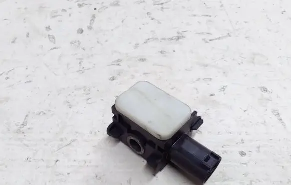 Mercedes-Benz S W221 Airbag deployment crash/impact sensor 0038202826