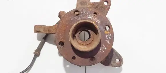 Renault Scenic I Front wheel hub