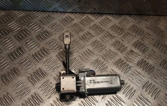Mercedes-Benz S W221 Seat adjustment motor 