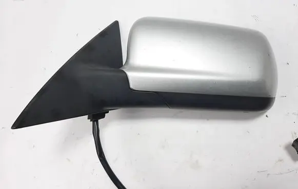 Front door electric wing mirror