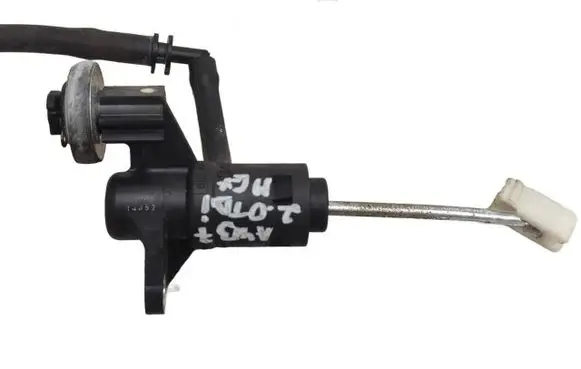 Audi A4 S4 B7 8E 8H Clutch master cylinder 8E1721401AJ