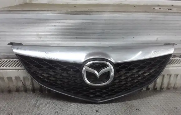 Mazda 6 Front bumper upper radiator grill GJ6A50712