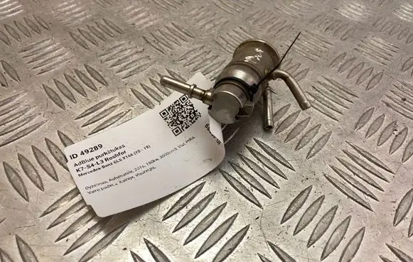 Mercedes-Benz GLS X166 AdBlue injector A0004901613