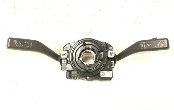 Volkswagen Tiguan Wiper turn signal indicator stalk/switch 5K0953569AK