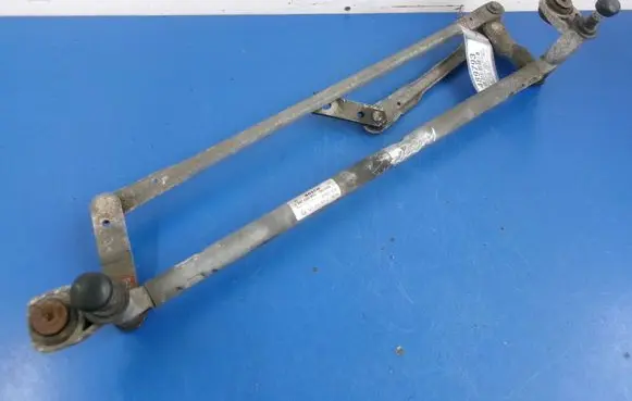 Skoda Octavia Mk2 (1Z) Front wiper linkage and motor 1Z1955023E