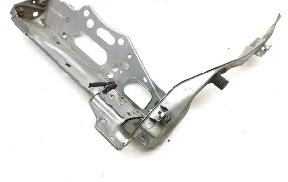 Lexus IS III XE30 Headlight/headlamp mounting bracket