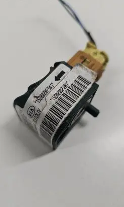 KIA Sorento Airbag deployment crash/impact sensor