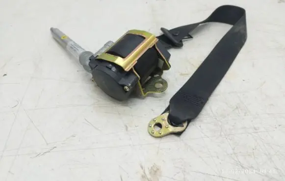 Audi A4 S4 B5 8D Front seatbelt 8D0857706 566028000 20011997N