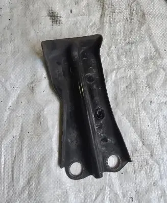 Audi A3 S3 8P Radiator support slam panel bracket 8P0805202A 2003360