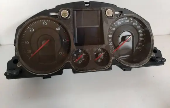 Volkswagen PASSAT B6 Speedometer (instrument cluster) A2C53145550