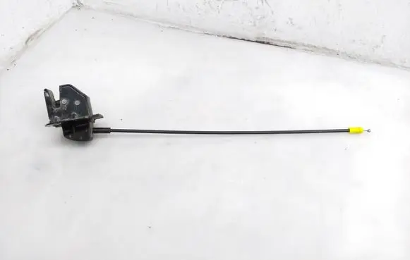 Loading door lock