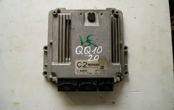 Nissan Qashqai+2 Engine control unit/module 0281017185 23710BB47A