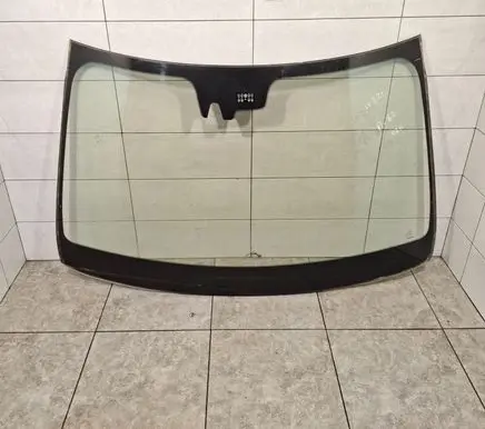 Mercedes-Benz S W221 Front windscreen/windshield window 43R000492 A2216700201