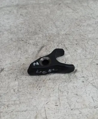 Toyota Corolla Verso E121 Fuel Injector clamp holder