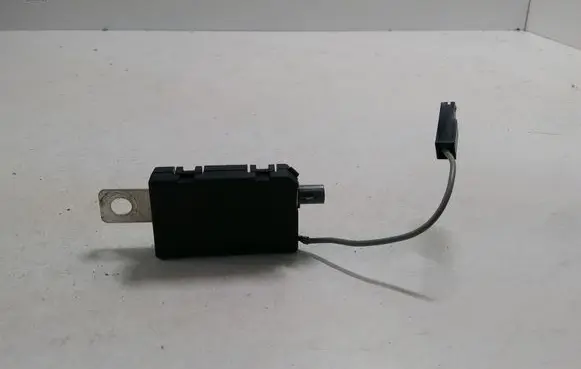Antenna control unit
