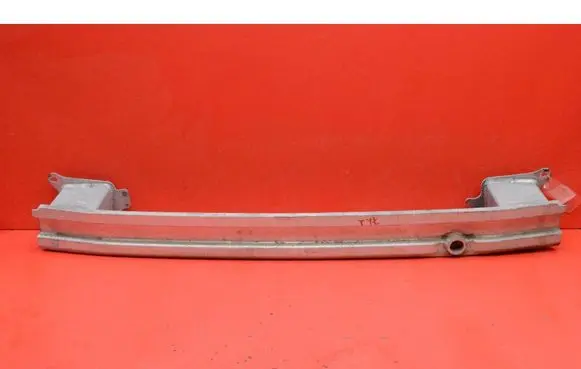 Ford Focus Rear bumper support beam 